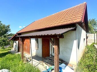 NA PREDAJ POZEMOK NA VÝSTAVBU RD, 1037m2, BREZOVÁ POD BRADLO - 3