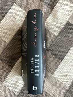 Layla - Collen Hoover - 3