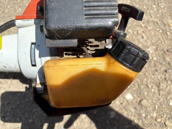 Stihl krovinorez - 3