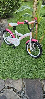 Dievčenský bicykel "16" - 3