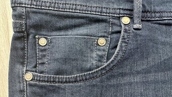 Nové pánske džínsy BALDESSARINI-HUGO BOSS - 36/34 - 3