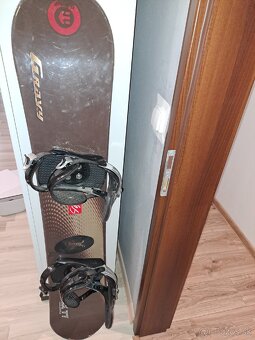 Snowboard 152cm + topánky - 3