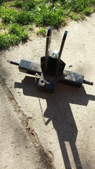 Záves na trojbod guľa na pripojenie náradia na agzat - 3