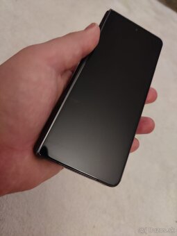 Samsung galaxy Z Fold 4 12/512 - 3