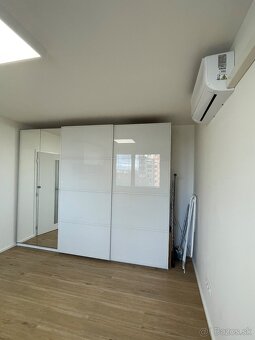 1-izbový byt v Nových Zámkoch - 3