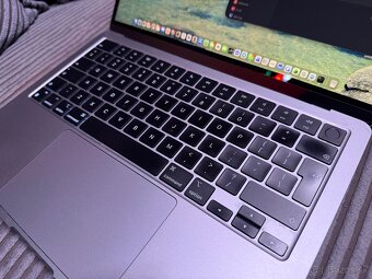 MacBook Air M2 (2022) - 16GB RAM | 256 GB SSD - 3