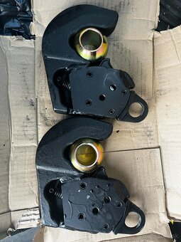 Hak spodných ramien kat 2 CBM - 3