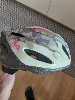 Predam cyklistické prilby - 3