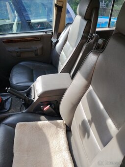 Land Rover - 3