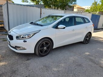 Kia Ceed - 3