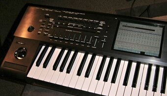 Korg Kronos 61 s príslušenstvom - 3