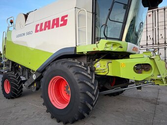 Sklízecí mlátička Claas Lexion 560, žací lišta V750 Vario, d - 3