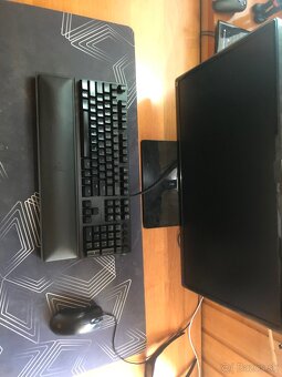 RAZER Huntsman Elite Optical - 3