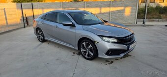 Honda Civic 1.5 Turbo V-TEC 4D Sedan - 3