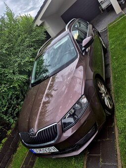 Škoda Octavia Combi 1.6 Tdi Elegance - 3