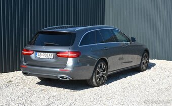 Mercedes E trieda Kombi 2.0 Hybrid – Diesel+ Phev 300e - 3