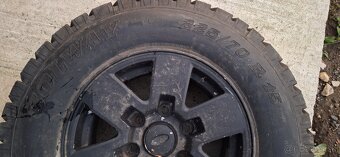 Pneumatiky 225/70 R15 - 3