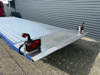 Predam autoprepravnik BLYSS MERKUR L PRO 35.55 - 3