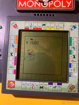 Elektronická hra Monopoly (Hasbro) - 3