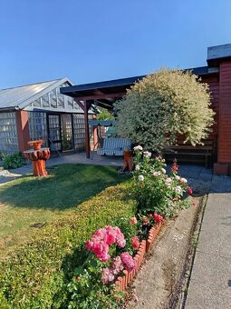 Záhrada s chatkou - 3