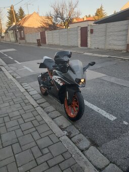 Ktm rc 125 - 3