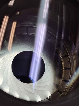 Pentacon 200mm f4 Bokeh Monster green M42 - 3