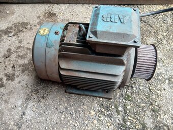 Elektromotor 4kw/1440ot - 3