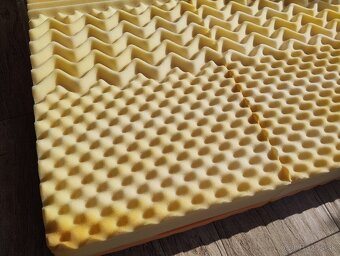 Predám matrac 140x200cm - 3