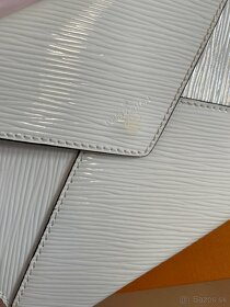 Louis Vuitton kirigami Envelope Clutch white epi leather - 3