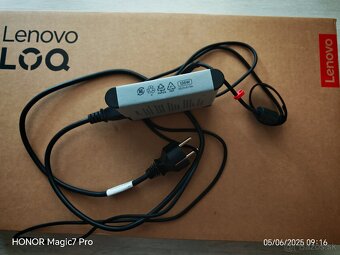 Lenovo LOQ 15IAX9E Luna Grey - 3