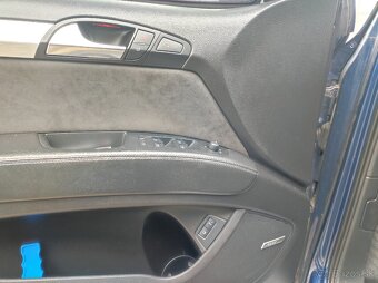 Audi Q7 3,0tdi s-line - 3