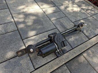 Motor na stierače - 3