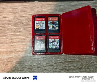 Nintendo Switch v2 - 3