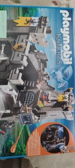 Playmobil 9240- pevnosť Levích rytierov s UV baterkou - 3