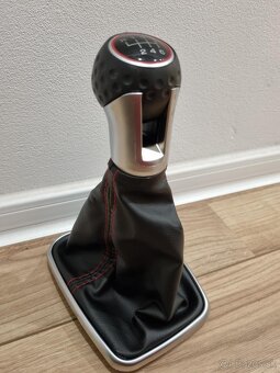 Kožená GTI radiaca paka - golfová loptička - 3