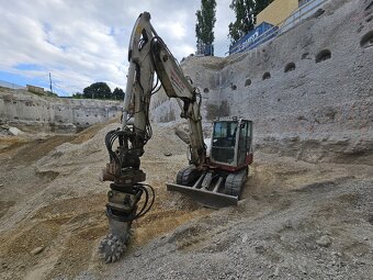 Takeuchi TB290 dvojvyloznik s rototiltom - 3