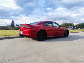 Predám Dodge charger - 3