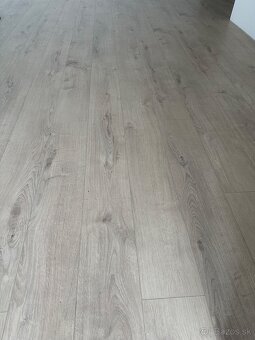Laminátová podlaha 60 m2 - 3