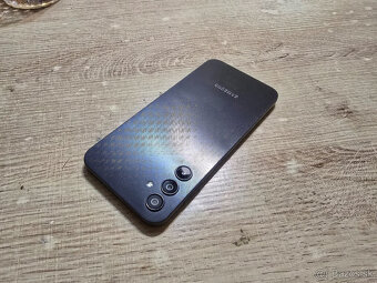 Samsung A14 Cierny v Top Stave - 3