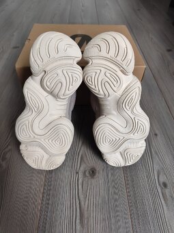 Adidas Yeezy 500 High Mist Stone, veľkosť 44 2/3, zľava 35% - 3