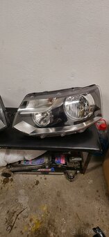 Volkswagen T5.1 facelift OEM Halogénové svetlá - 3
