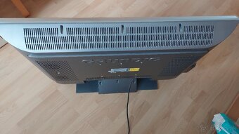 Predám televízor Grundig Vivance - 3