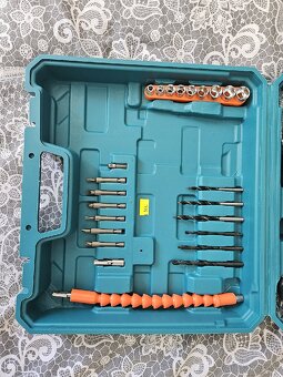 Makita Profesional Aku vŕtačka - 3