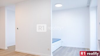 Nový 1 izbový byt 37 m2+ 4 m2 balkón, výťah + parking, Piešť - 3