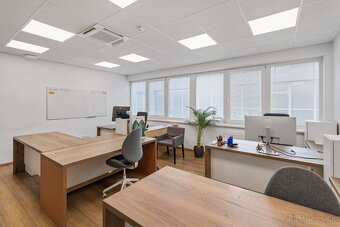 Administratívny objekt s parkovaním na prenájom, 200m2, Žabí - 3