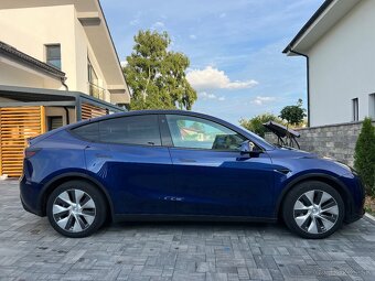 Tesla Model Y Dual Motor Long Range - 3