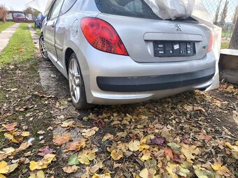 Rozpredam peugeot 207 RC, 1.6 thp, 128kw - 3