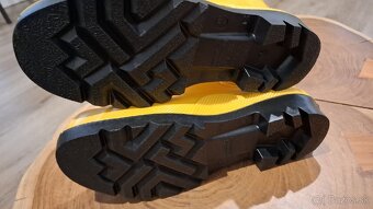 Gumáky s oceľovou bezpečnostnou špičkou č. 39 - 3