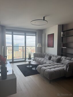 Luxusný 2-izbový byt v EUROVEA TOWER (60 m²) + loggia + park - 3