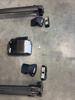 Thule Fixpoint EVO EDGE Black pre Audi Q7 2015 - - 3